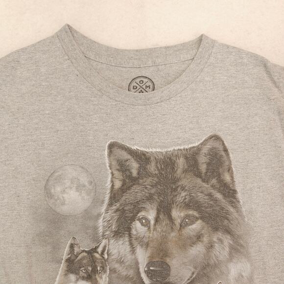 DOM Wolf Close Graphic Short Sleeve T Shirt Mens Size Extra Large XL Gray - Picture 1 of 9